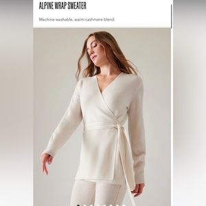 Alpine wrap sweater size small, brand new